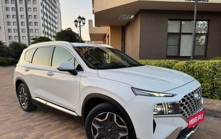 Hyundai Santa Fe IV, 2022 год, 3 950 000 рублей, 5 фотография