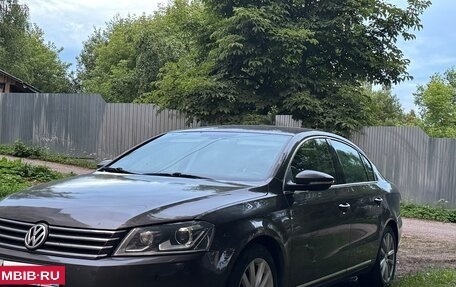 Volkswagen Passat B7, 2012 год, 774 000 рублей, 3 фотография