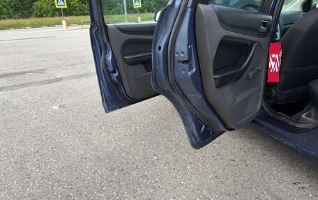 Ford Focus II рестайлинг, 2005 год, 399 999 рублей, 17 фотография