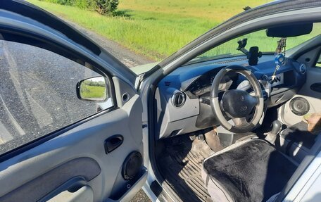 Renault Logan I, 2007 год, 280 000 рублей, 4 фотография