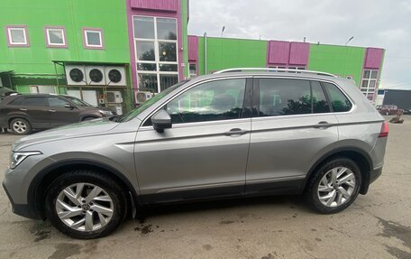 Volkswagen Tiguan II, 2021 год, 3 490 000 рублей, 6 фотография