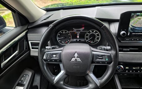 Mitsubishi Outlander, 2022 год, 3 350 000 рублей, 36 фотография
