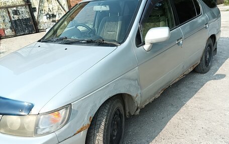 Nissan Rnessa, 1999 год, 250 000 рублей, 9 фотография