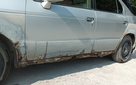Nissan Rnessa, 1999 год, 250 000 рублей, 14 фотография