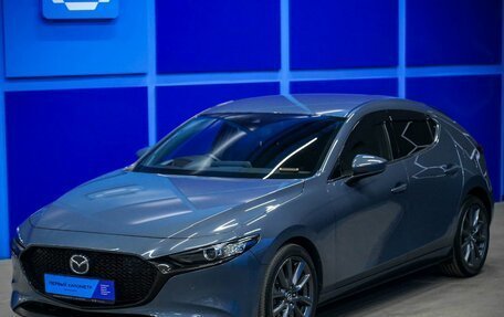 Mazda 3, 2019 год, 1 770 000 рублей, 2 фотография