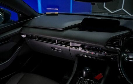 Mazda 3, 2019 год, 1 770 000 рублей, 26 фотография
