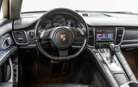 Porsche Panamera II рестайлинг, 2012 год, 3 378 000 рублей, 15 фотография