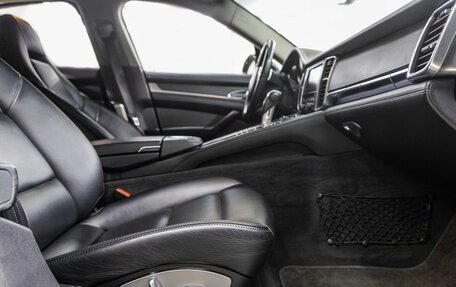 Porsche Panamera II рестайлинг, 2012 год, 3 378 000 рублей, 36 фотография
