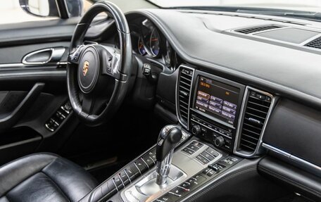 Porsche Panamera II рестайлинг, 2012 год, 3 378 000 рублей, 35 фотография