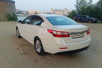 Renault Latitude I, 2012 год, 750 000 рублей, 1 фотография