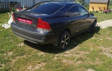 Volvo S60 III, 2002 год, 400 000 рублей, 2 фотография