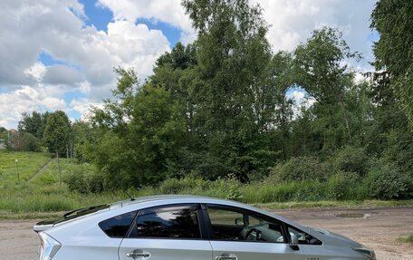 Toyota Prius, 2013 год, 1 350 000 рублей, 8 фотография