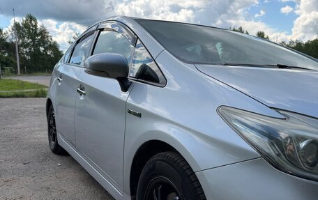 Toyota Prius, 2013 год, 1 350 000 рублей, 11 фотография
