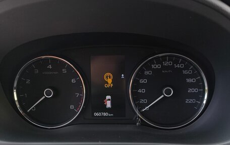 Mitsubishi Pajero Sport III рестайлинг, 2020 год, 4 150 000 рублей, 12 фотография