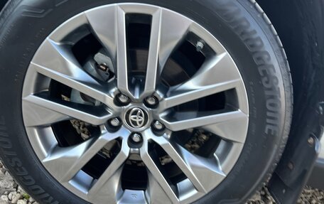 Toyota RAV4, 2020 год, 4 200 000 рублей, 8 фотография
