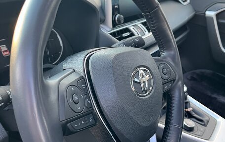 Toyota RAV4, 2020 год, 4 200 000 рублей, 32 фотография