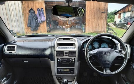 Toyota Caldina, 2000 год, 700 000 рублей, 11 фотография