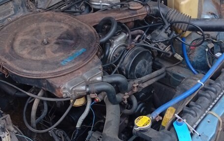 Mazda 929, 1983 год, 105 000 рублей, 5 фотография