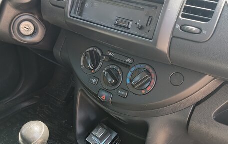 Nissan Note II рестайлинг, 2012 год, 635 000 рублей, 15 фотография
