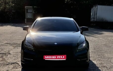 Mercedes-Benz CLS, 2011 год, 1 720 000 рублей, 2 фотография