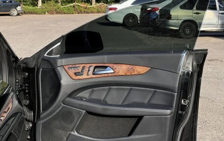 Mercedes-Benz CLS, 2011 год, 1 720 000 рублей, 28 фотография