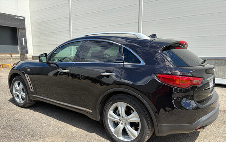 Infiniti FX II, 2011 год, 1 990 000 рублей, 4 фотография