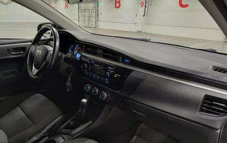 Toyota Corolla, 2015 год, 1 385 000 рублей, 13 фотография