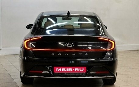 Hyundai Sonata VIII, 2021 год, 2 149 000 рублей, 3 фотография
