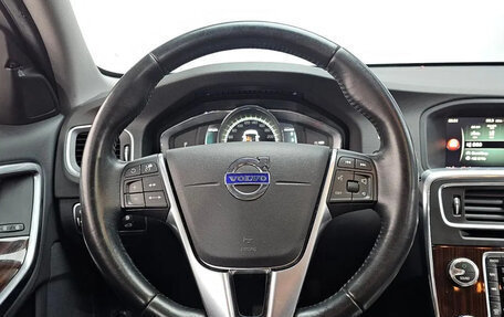 Volvo S60 III, 2018 год, 1 650 000 рублей, 9 фотография