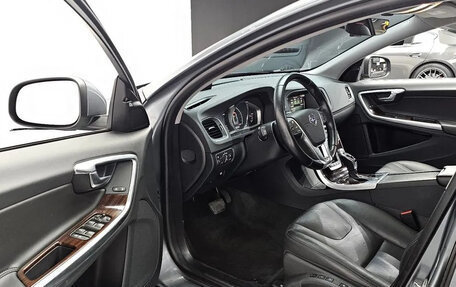 Volvo S60 III, 2018 год, 1 650 000 рублей, 5 фотография