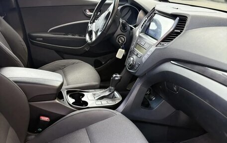 Hyundai Santa Fe III рестайлинг, 2012 год, 1 990 000 рублей, 6 фотография