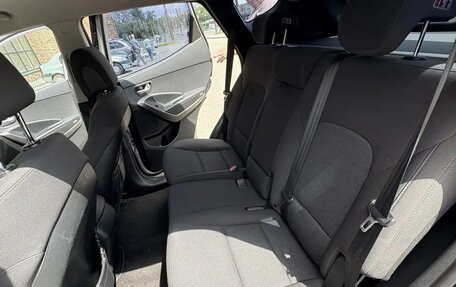 Hyundai Santa Fe III рестайлинг, 2012 год, 1 990 000 рублей, 12 фотография