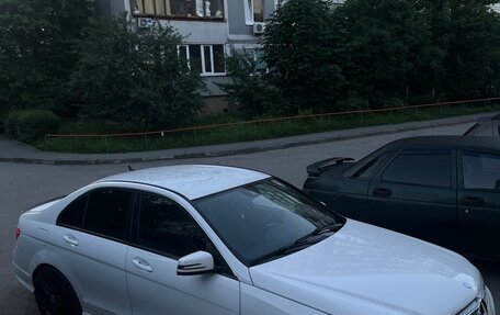 Mercedes-Benz C-Класс, 2013 год, 1 290 000 рублей, 2 фотография