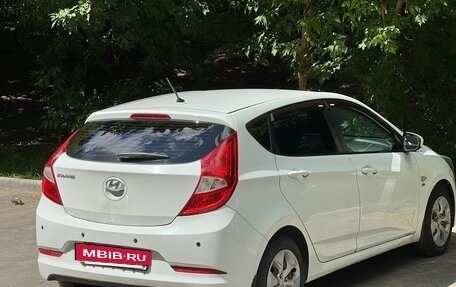 Hyundai Solaris II рестайлинг, 2016 год, 1 090 000 рублей, 11 фотография