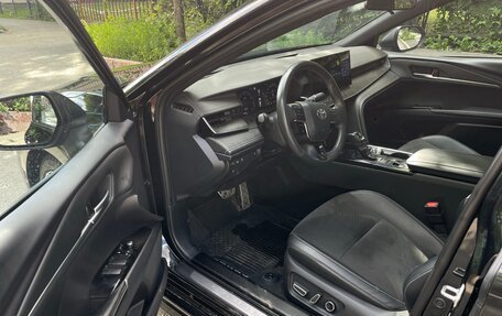 Toyota Camry, 2024 год, 3 300 000 рублей, 5 фотография
