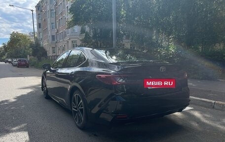 Toyota Camry, 2024 год, 3 300 000 рублей, 3 фотография