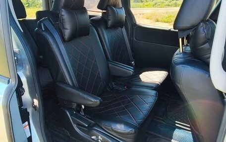 Toyota Noah III, 2016 год, 2 150 000 рублей, 2 фотография