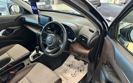 Toyota Yaris Cross, 2021 год, 2 099 900 рублей, 10 фотография