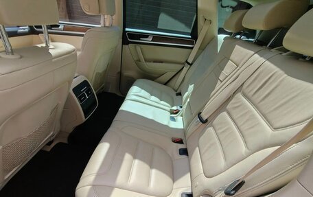 Volkswagen Touareg III, 2013 год, 2 400 000 рублей, 8 фотография