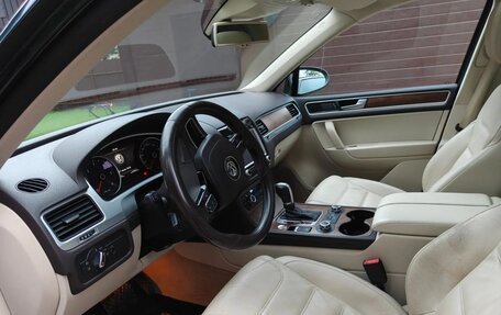 Volkswagen Touareg III, 2013 год, 2 400 000 рублей, 6 фотография