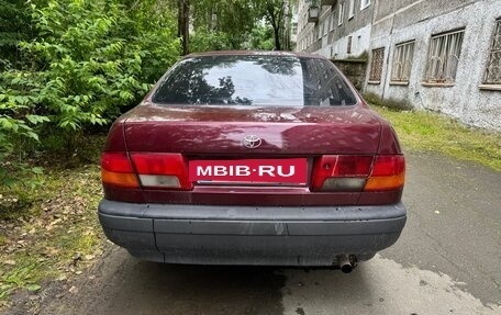 Toyota Carina, 1997 год, 165 000 рублей, 2 фотография