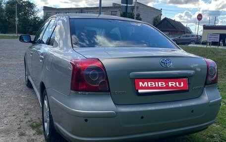 Toyota Avensis III рестайлинг, 2006 год, 600 000 рублей, 2 фотография