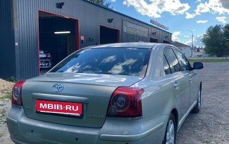 Toyota Avensis III рестайлинг, 2006 год, 600 000 рублей, 3 фотография