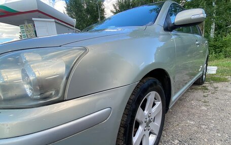 Toyota Avensis III рестайлинг, 2006 год, 600 000 рублей, 5 фотография