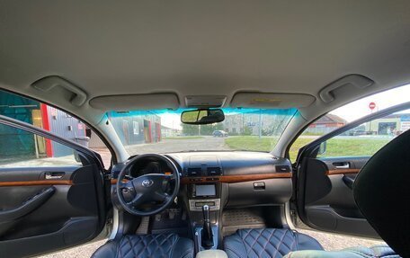 Toyota Avensis III рестайлинг, 2006 год, 600 000 рублей, 6 фотография