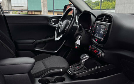 KIA Soul III, 2019 год, 1 990 000 рублей, 12 фотография
