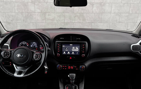 KIA Soul III, 2019 год, 1 990 000 рублей, 13 фотография