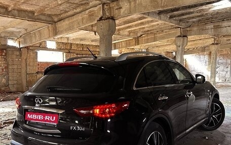 Infiniti FX II, 2013 год, 1 750 000 рублей, 1 фотография