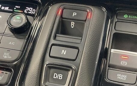 Honda Stepwgn, 2022 год, 2 170 100 рублей, 28 фотография