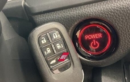 Honda Stepwgn, 2022 год, 2 170 100 рублей, 22 фотография